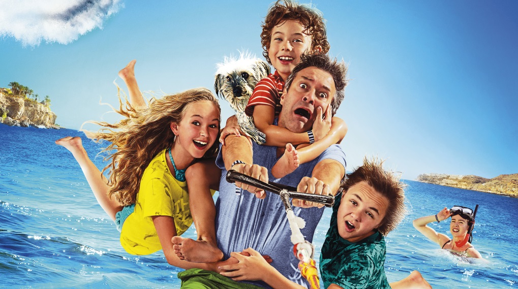 Far tli fire i solen Trailer / Filmz.dk