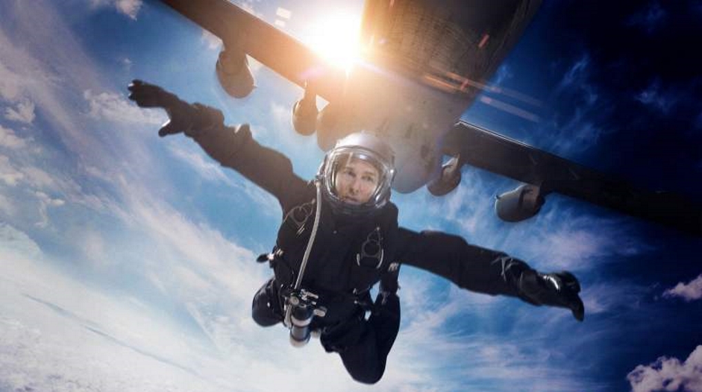 Mission impossible 6 fallout stunt halo tom cruise / Filmz.dk