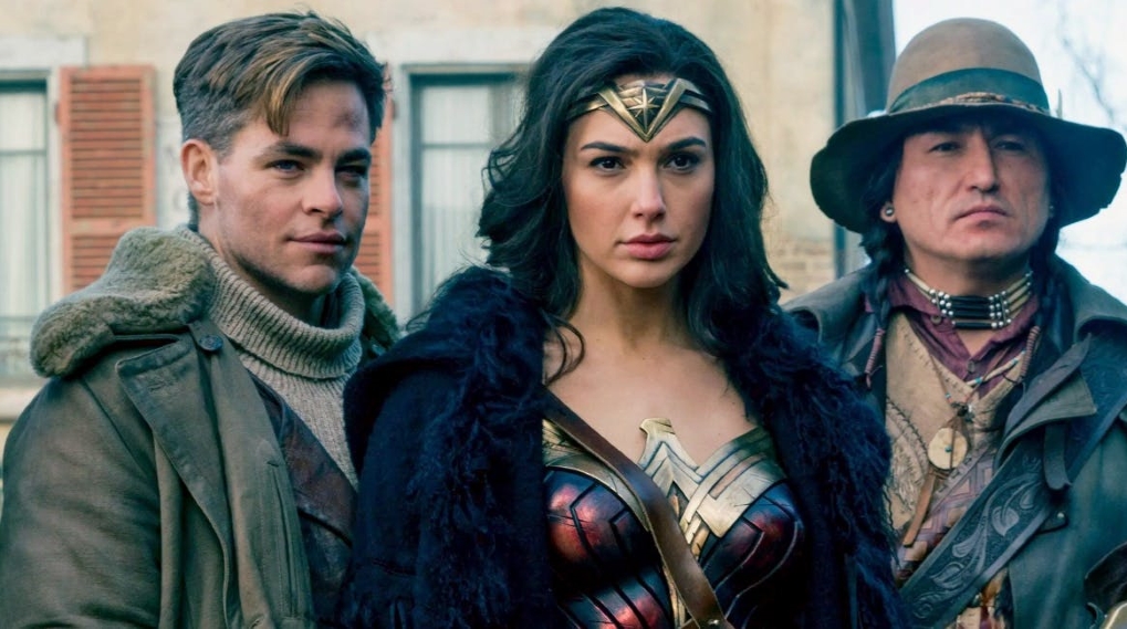 Wonder Woman 2 WW84 chris pine steve trevor / Filmz.dk