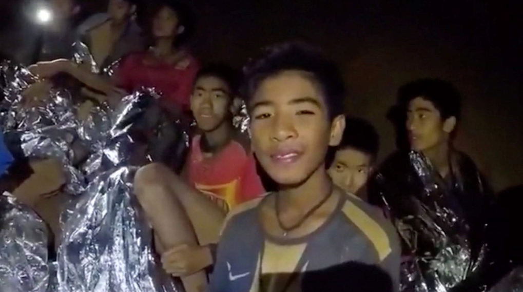 12 drenge thailand grotte film / Filmz.dk
