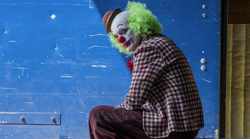 Joker Joaquin Phoenix klovn jokeren billede / Filmz.dk