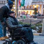 kritik skuespiller handicap the upside bryan cranston / Filmz.dk