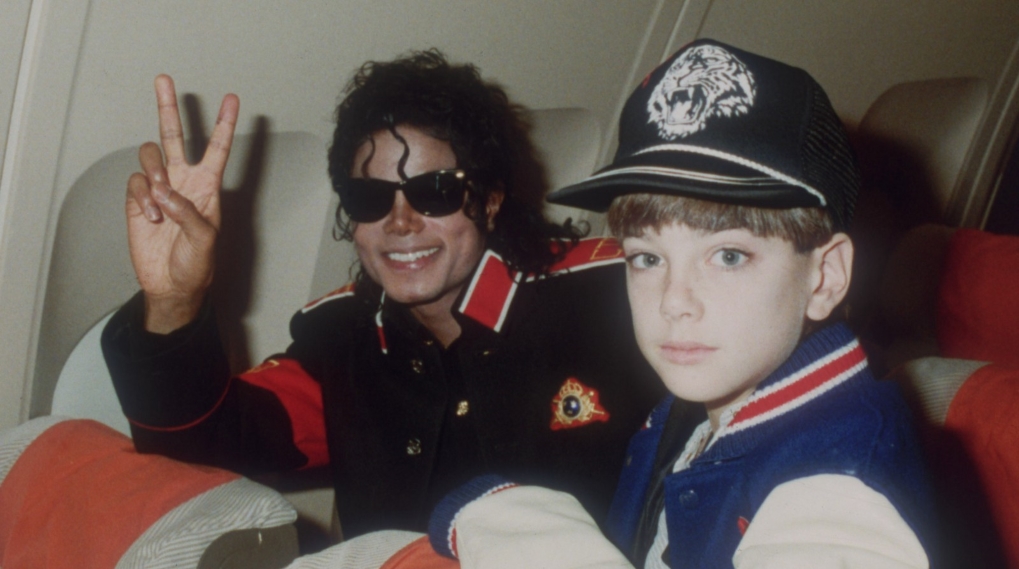 Leaving Neverland Michael Jackson musik radio skifter mening / Filmz.dk