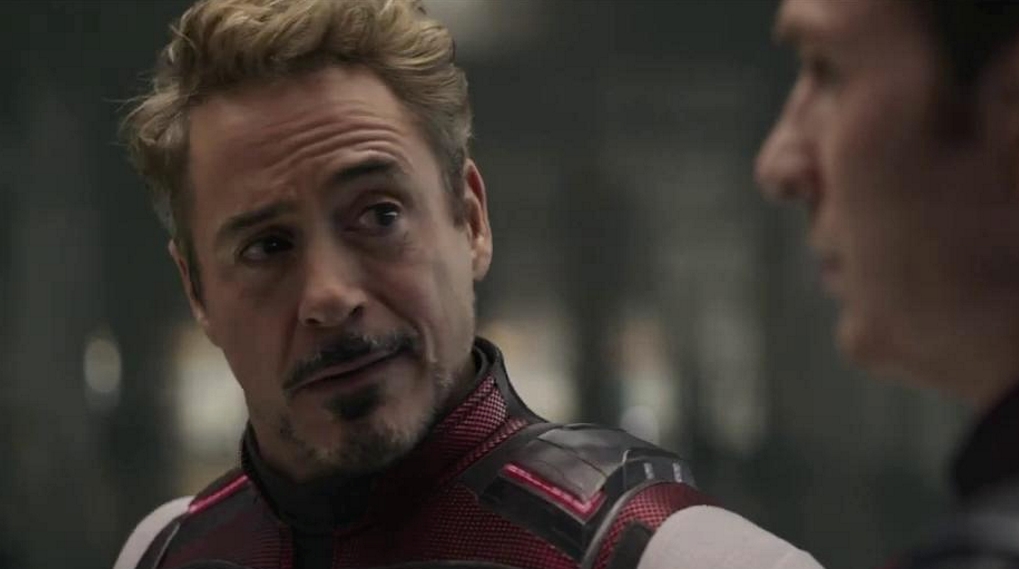Avengers Endgame dragter ens / Filmz.dk