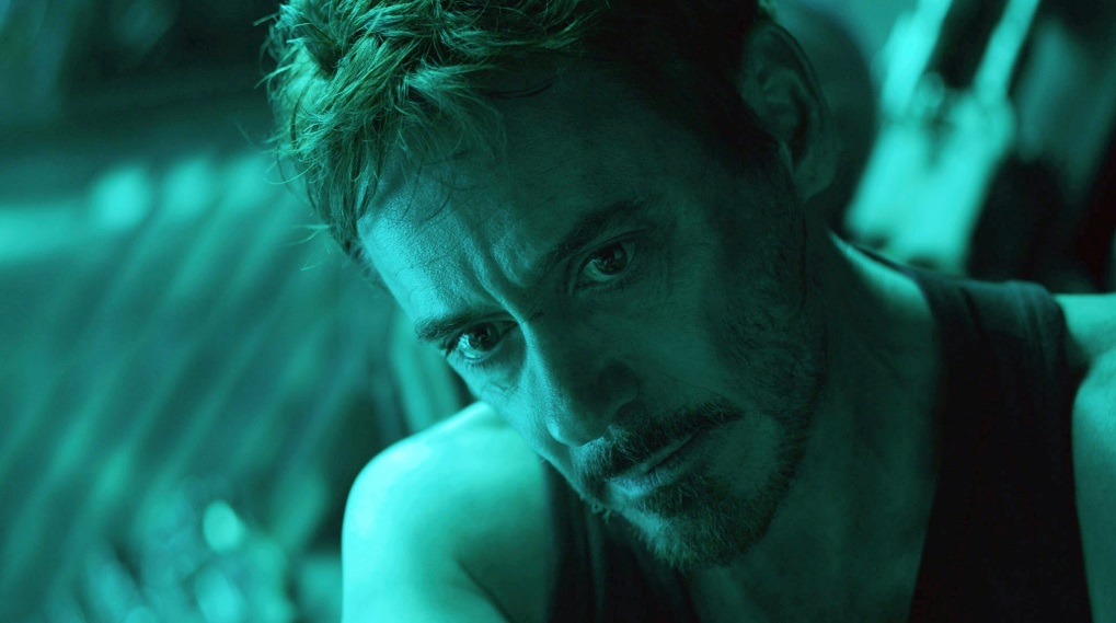 avengers endgame snap knips scene video optagelser bag om tony stark iron man / Filmz.dk