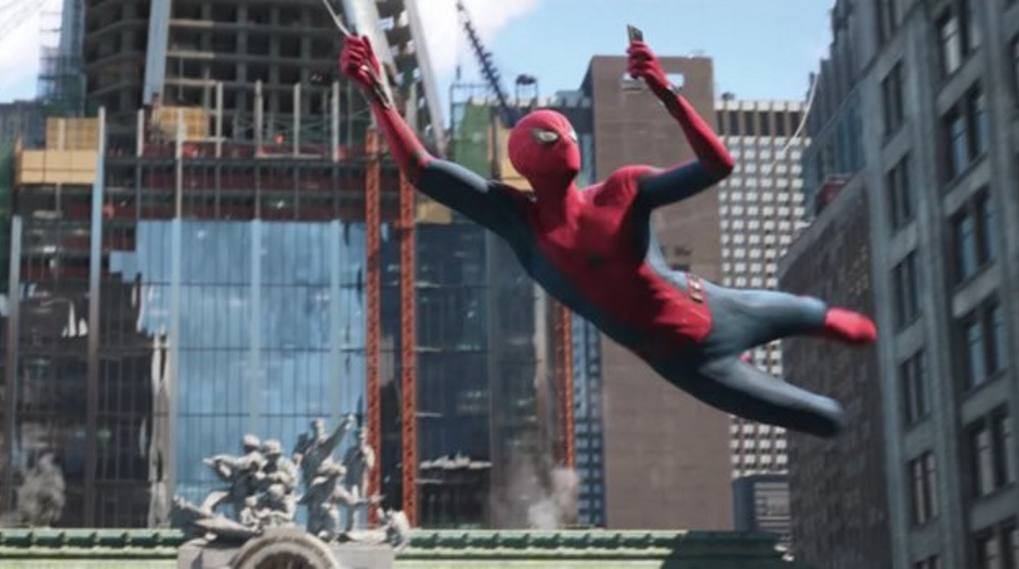 Spider-Man Far From Home Oscorp Stark Tower MCU / Filmz.dk