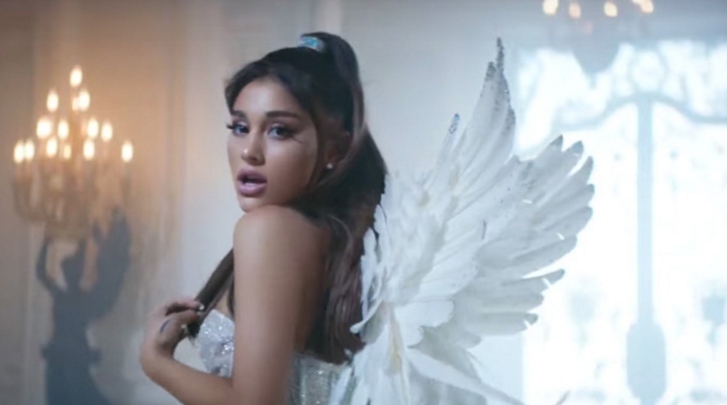 Charlie's Angels Ariana Grande Miley Cyrus Lana del rey sang titel film / Filmz.dk