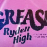 Grease serie Rydell High HBO Max / Filmz.dk