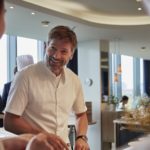 Nikolaj Coster WalNikolaj Coster Waldau Geranium smagen af sult film / Filmz.dkdau Geranium skilt film / Filmz.dk