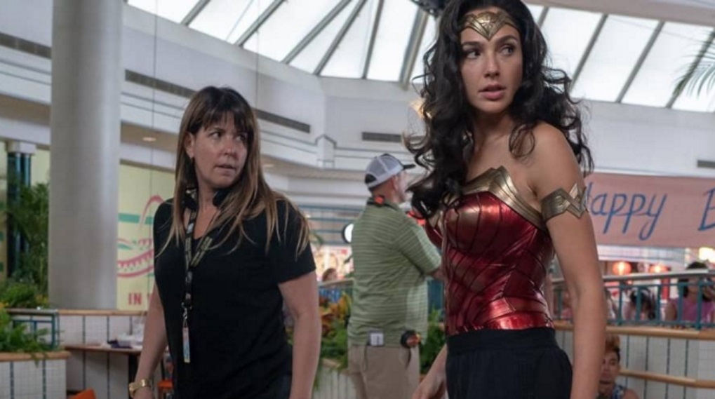 Wonder Woman 1984 overvejer streaming premiere corona / Filmz.dk