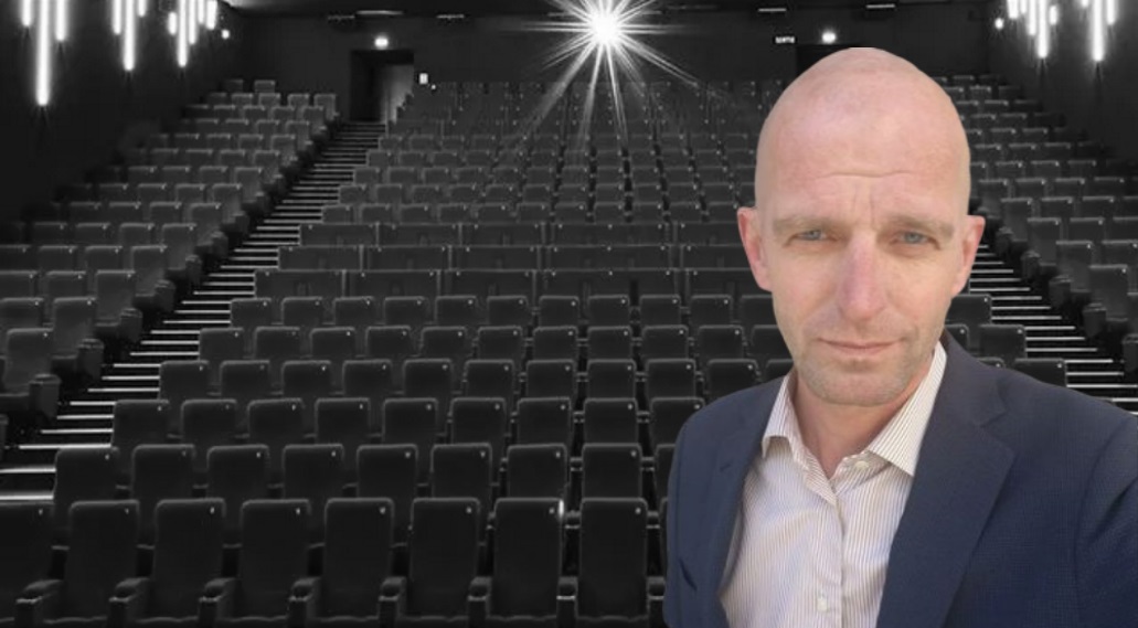 Danske biografer store forsamlinger genåbning / Filmz.dk