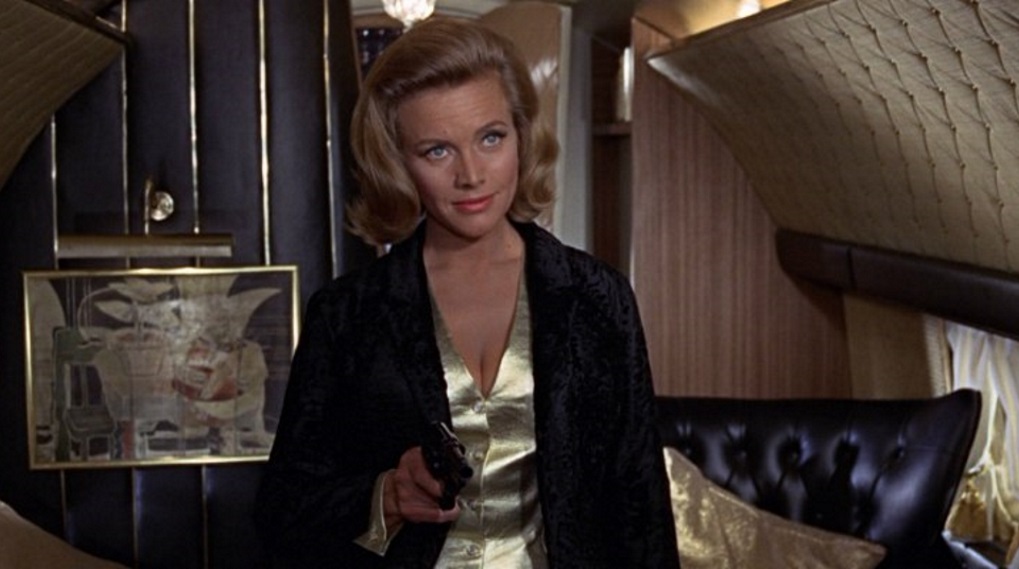 Honor Blackman død / Filmz.dk