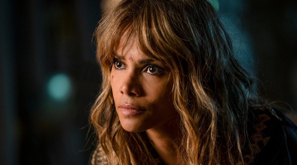 Moonfall Halle Berry / Filmz.dk