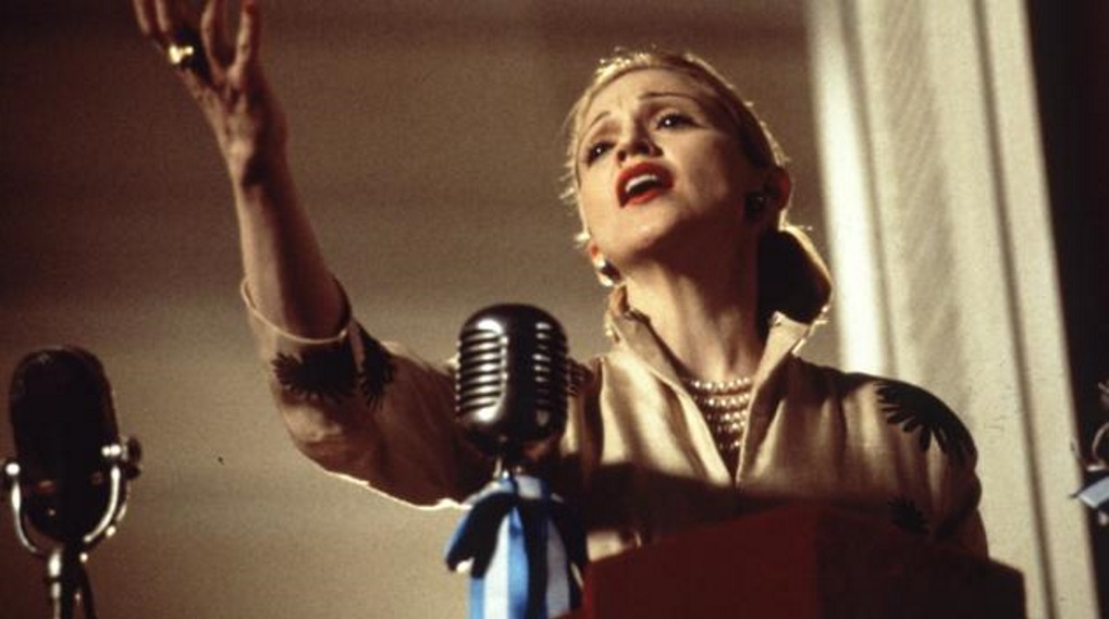 Madonna instruerer Madonna / Filmz.dk