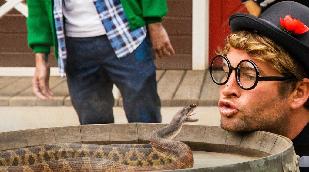 jackass forever featuretter / filmz.dk