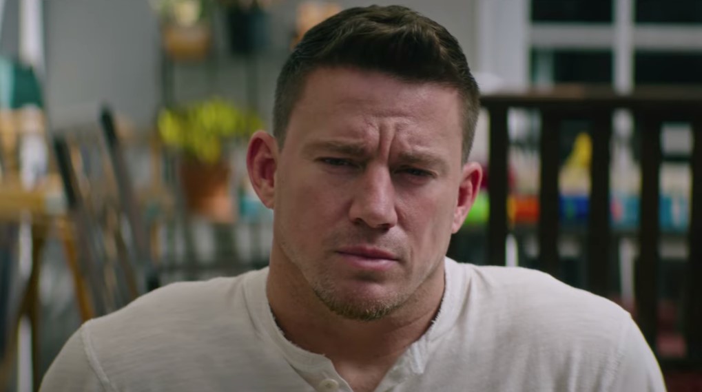 channing tatum david leitch red shirt / filmz.dk