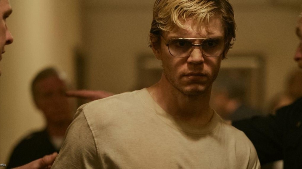 dahmer the watcher netflix nye sæsoner / filmz.dk